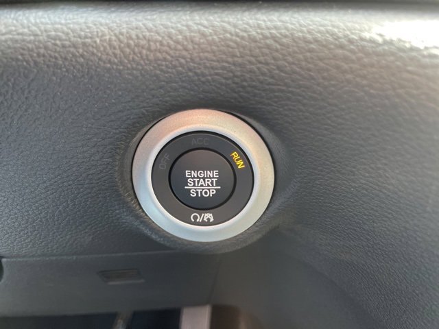 New 2026 Chrysler Pacifica Select image 22