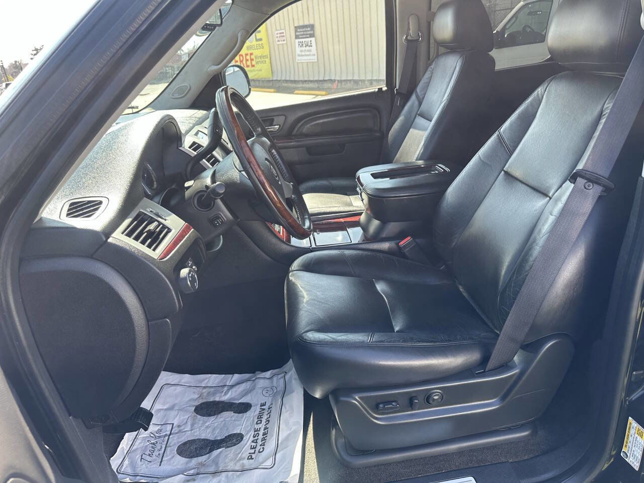 Used 2012 Cadillac Escalade EXT Premium image 14