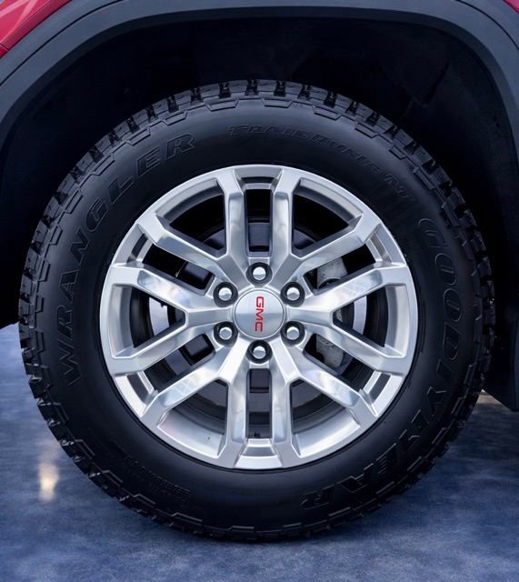 Used 2019 GMC Sierra 1500 SLT w/ SLT Premium Plus Package image 10