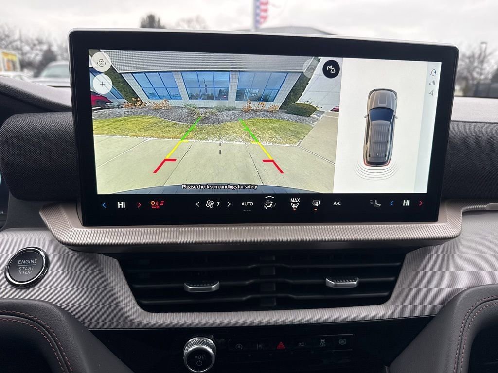 New 2025 Ford Explorer Active w/ Active Comfort Package image 23