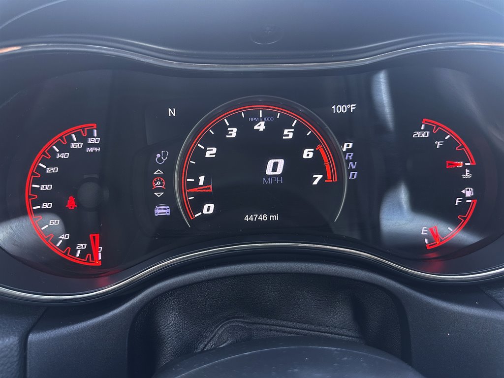 Used 2018 Dodge Durango SRT w/ Technology Group AWD/4WD image 7