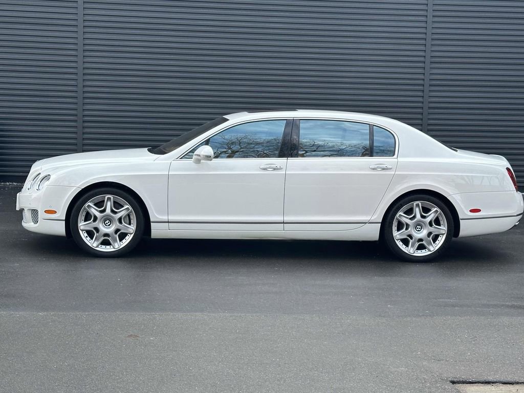 Used 2012 Bentley Flying Spur Flying Spur image 2