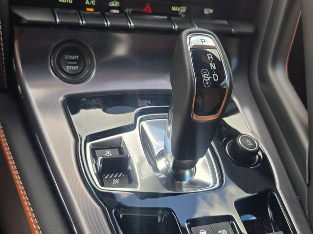 Used 2024 Jaguar F-TYPE R AWD/4WD image 17