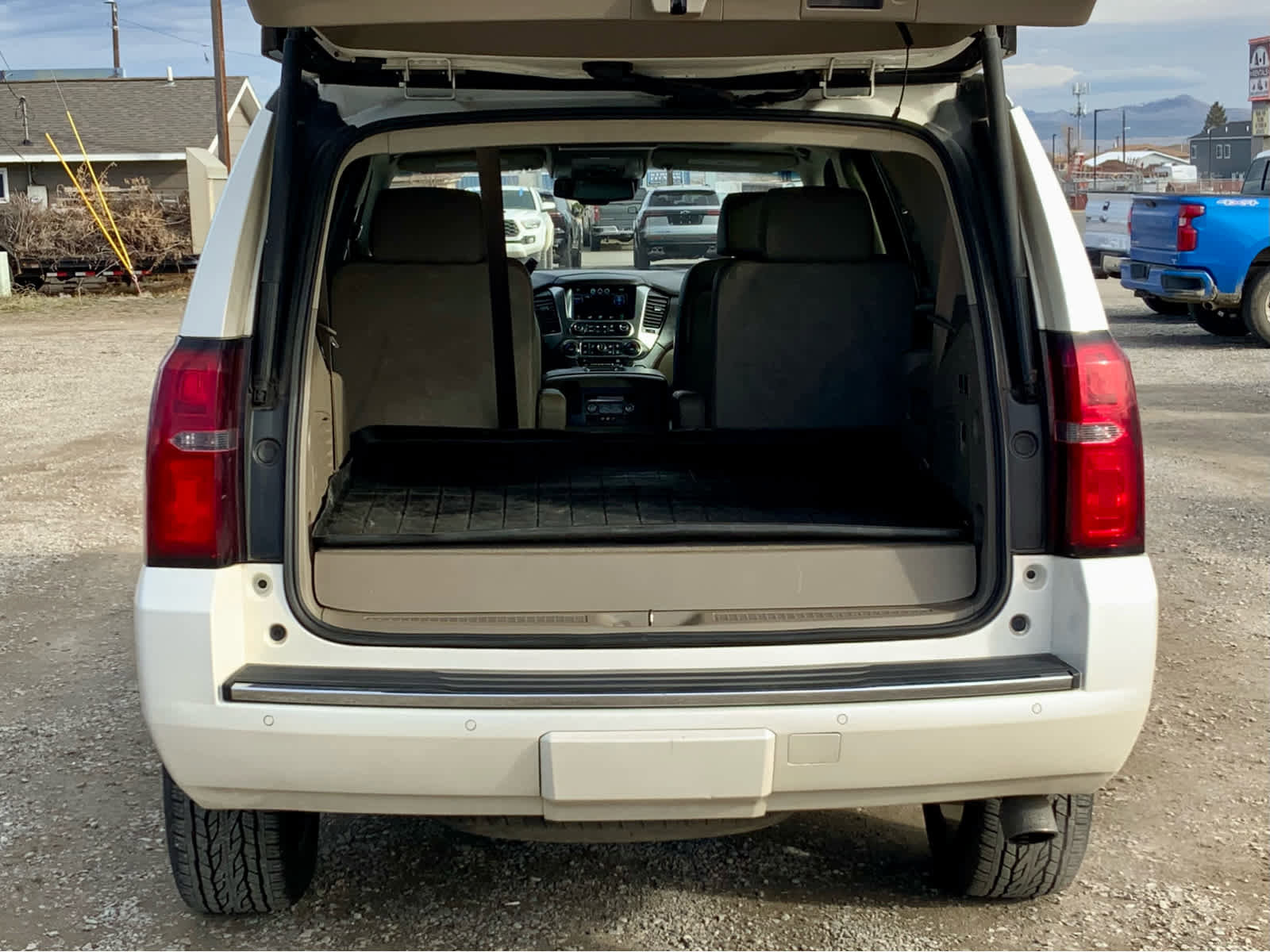 Used 2015 Chevrolet Tahoe LTZ image 29