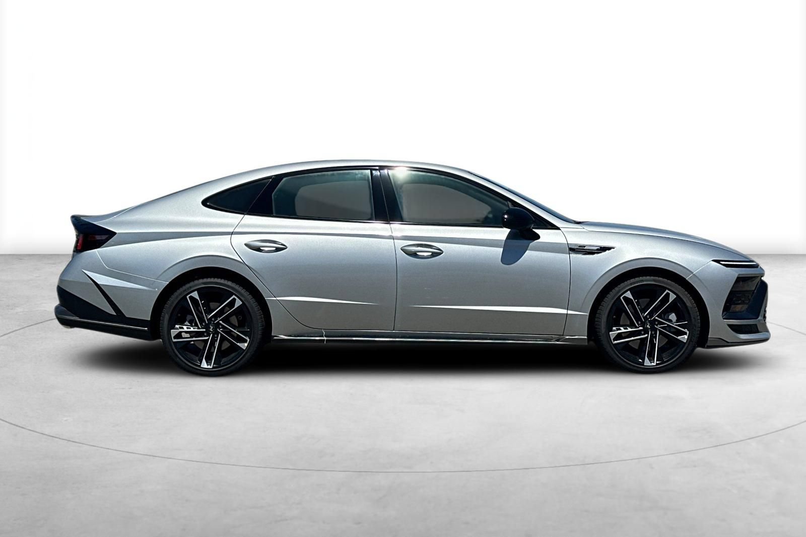 New 2026 Hyundai Sonata N Line FWD image 7