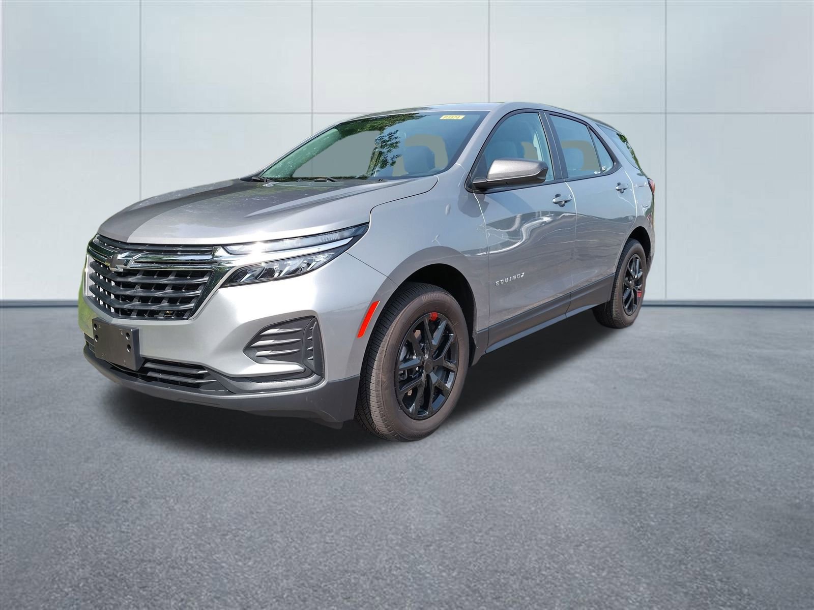 Used 2024 Chevrolet Equinox LS w/ Driver Confidence II Package