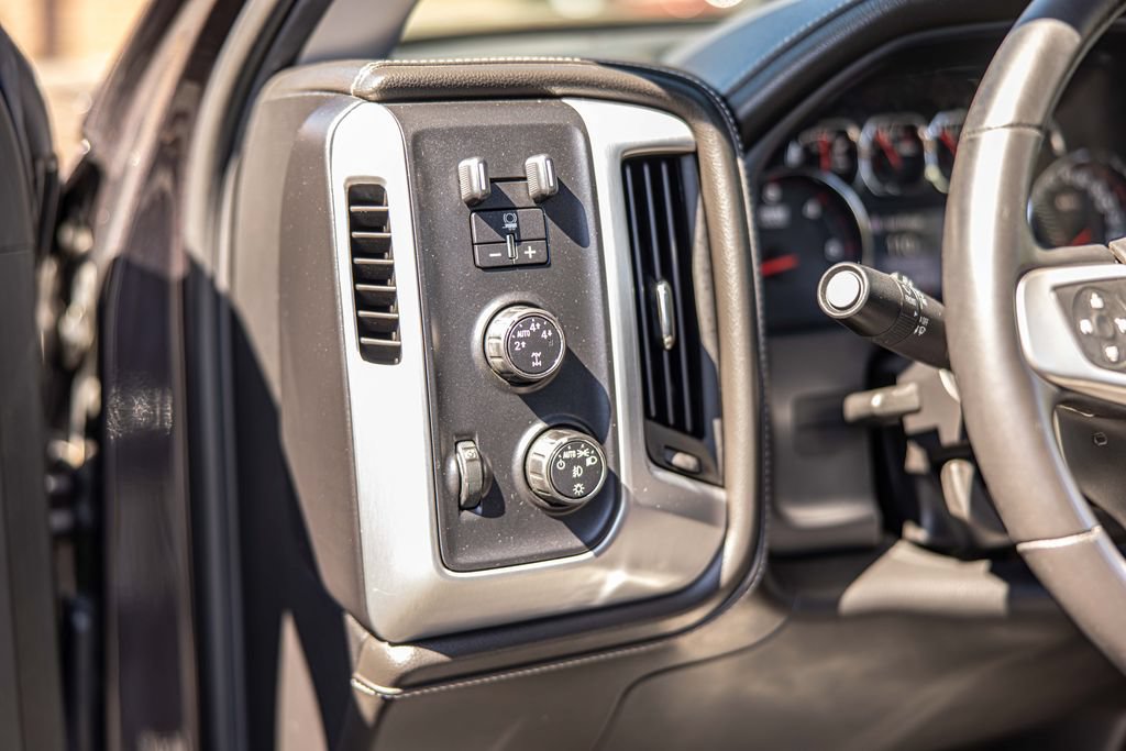 Used 2016 GMC Sierra 1500 SLE w/ SLE Convenience Package AWD/4WD image 16