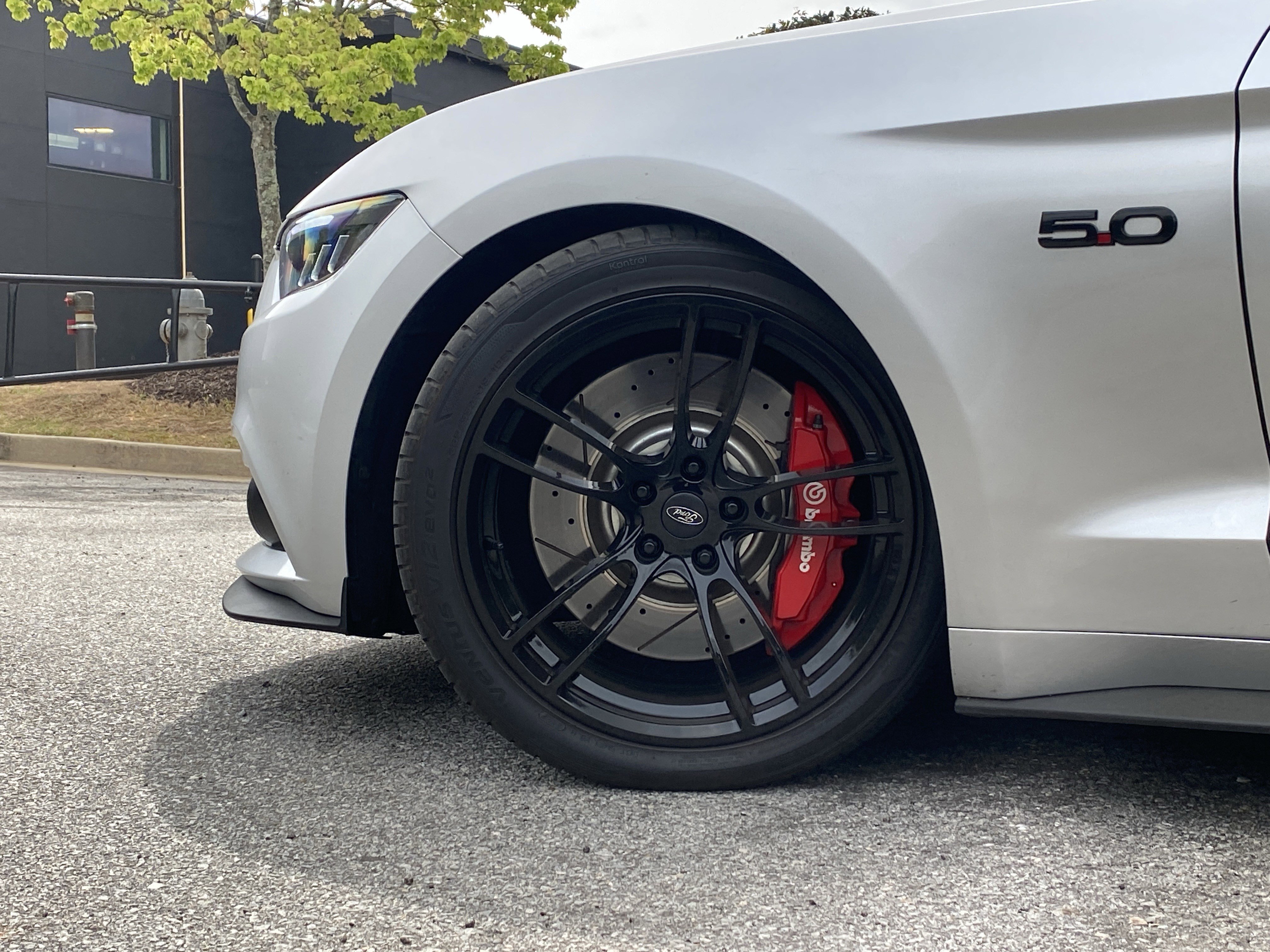 Used 2016 Ford Mustang GT Premium image 10