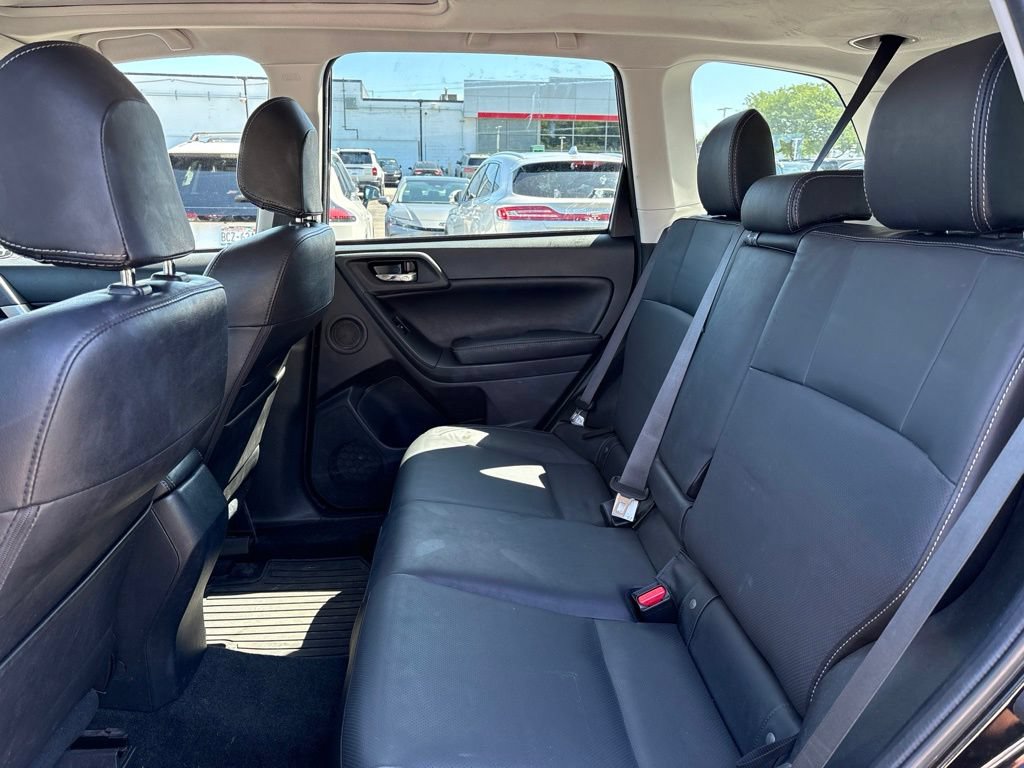 Used 2018 Subaru Forester 2.5i Limited AWD/4WD image 6