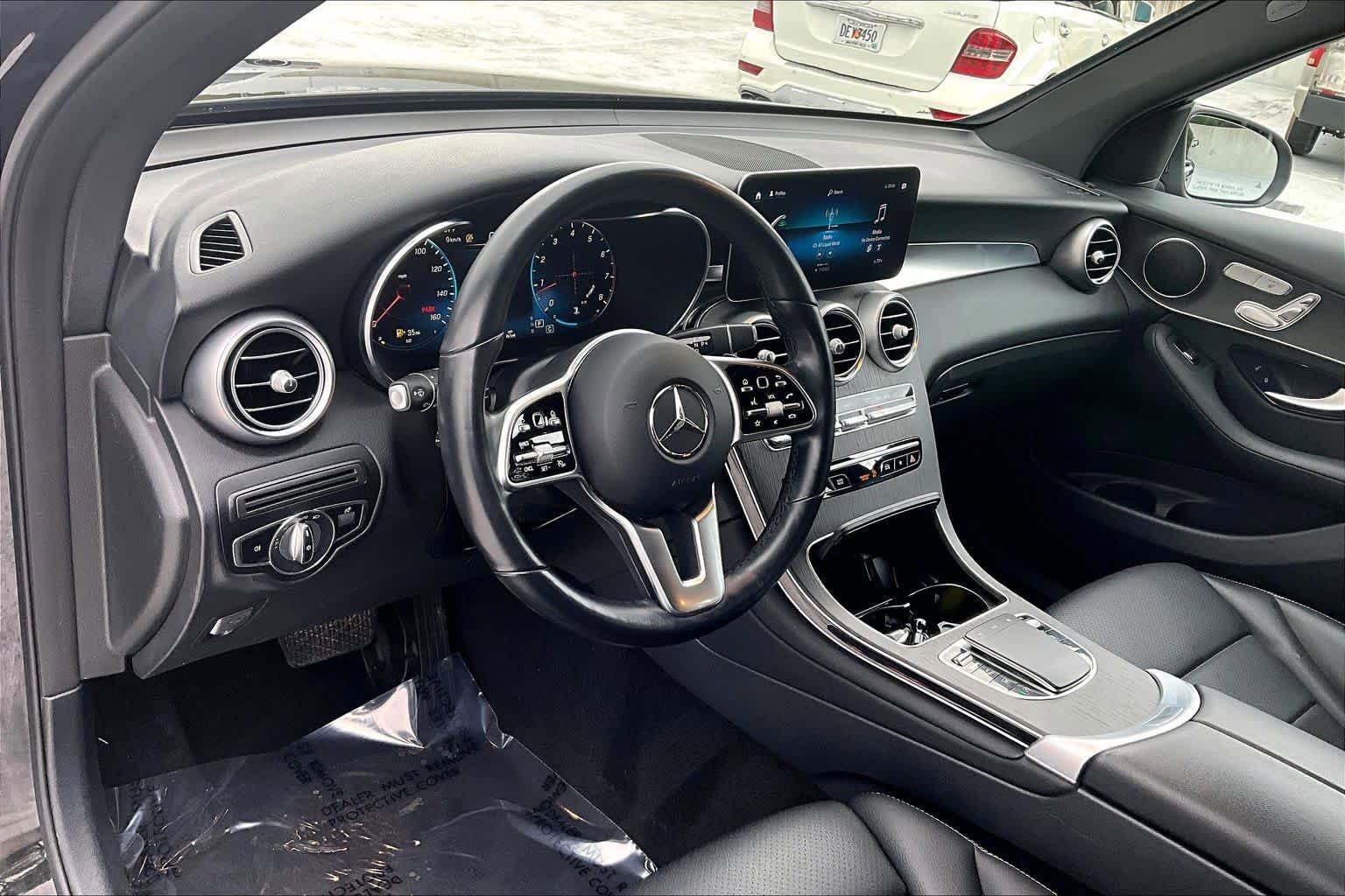 Used 2022 Mercedes-Benz GLC 300 4MATIC w/ Premium Package Lite image 18