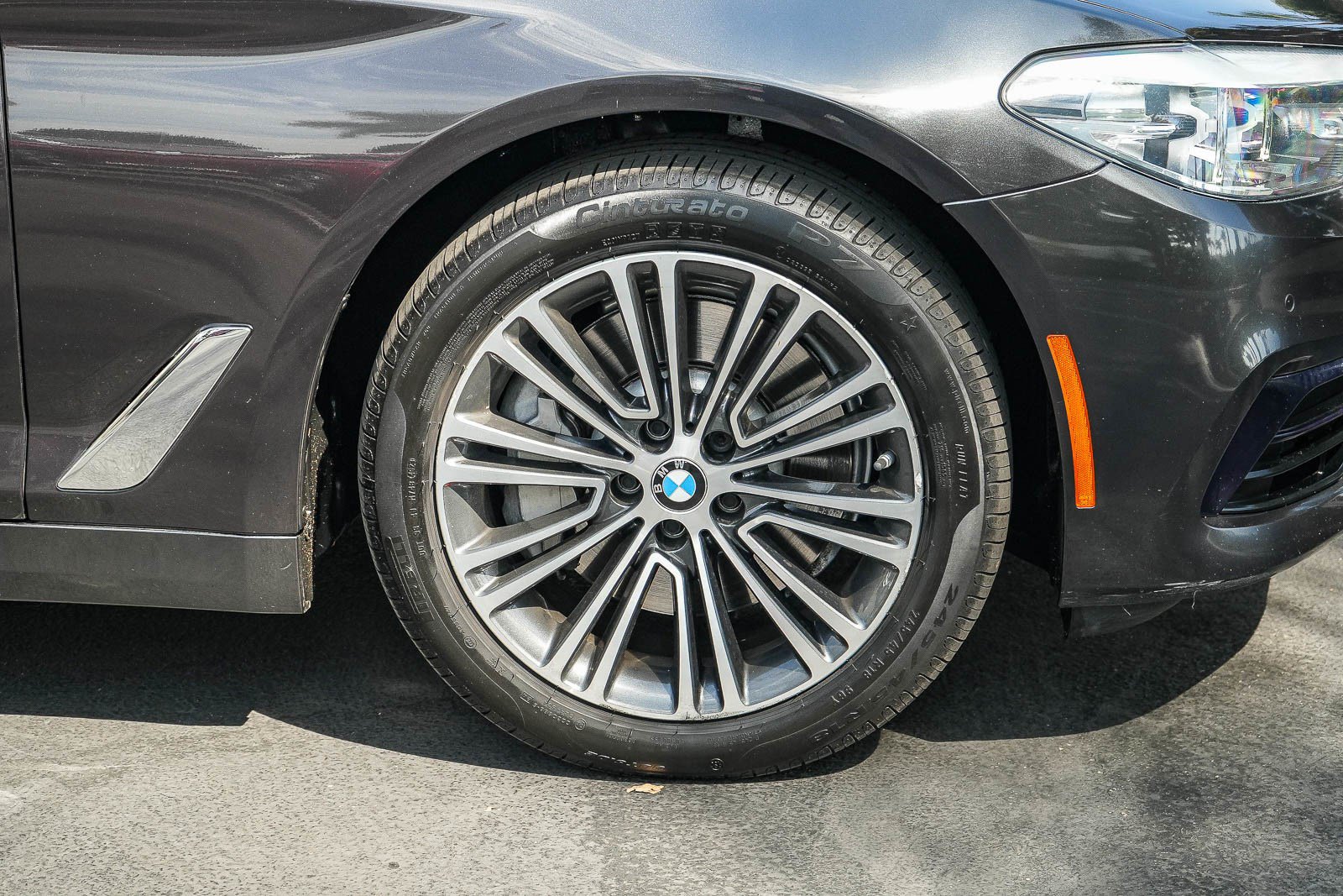 Used 2019 BMW 540i w/ Convenience Package RWD image 10