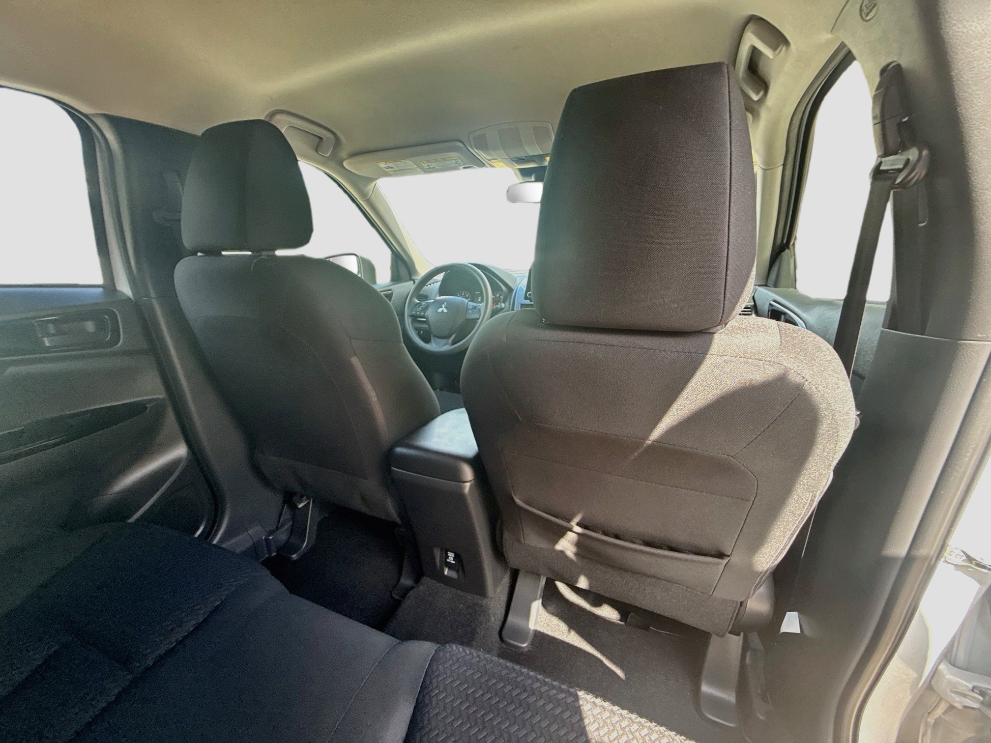 Used 2023 Mitsubishi Eclipse Cross LE AWD/4WD image 28