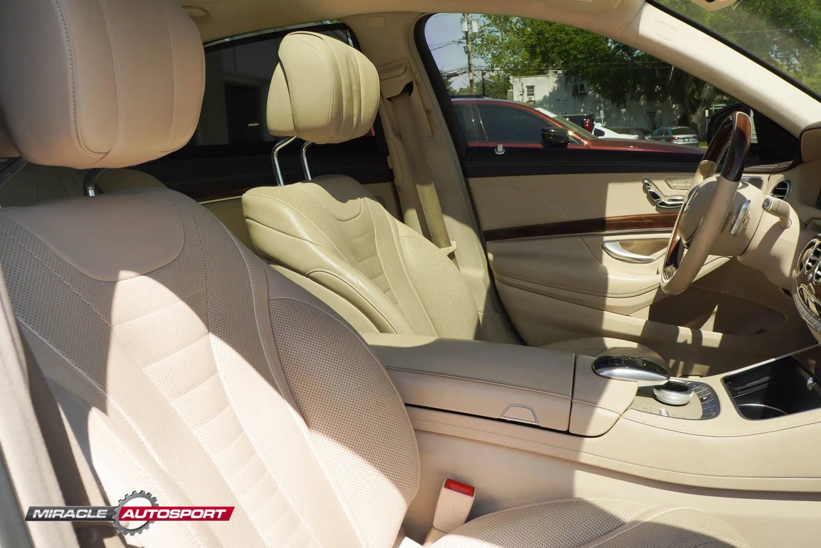 Used 2016 Mercedes-Benz S 550 4MATIC Sedan image 33