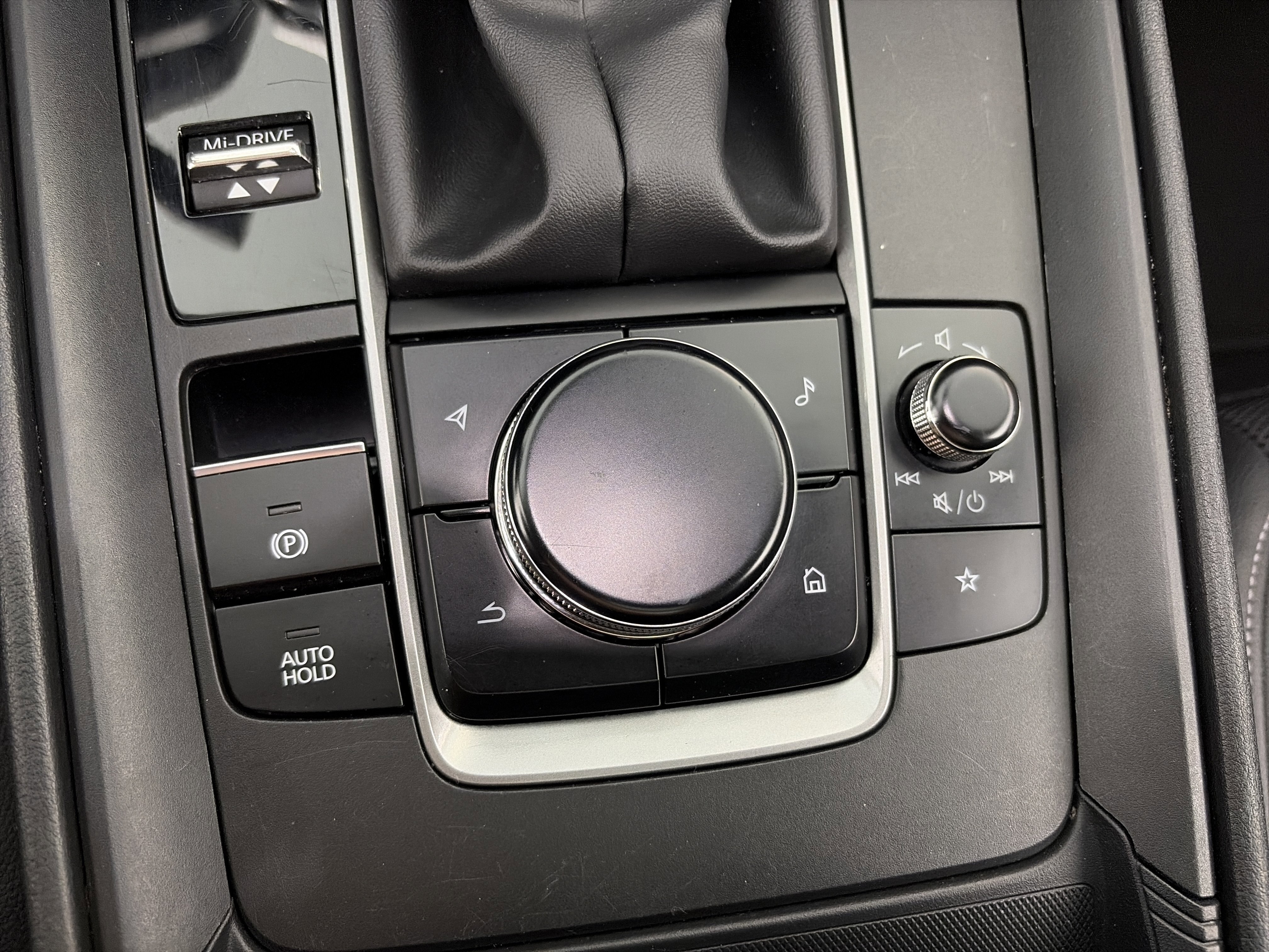 Used 2025 MAZDA CX-50 AWD 2.5 S w/ Premium Package image 26