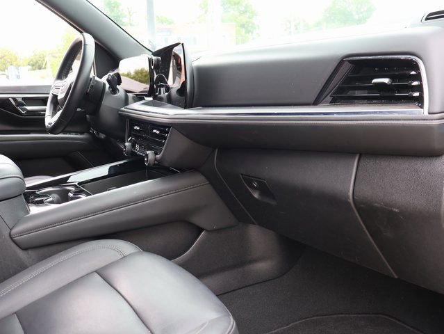 Certified 2025 Chevrolet Tahoe Z71 AWD/4WD image 10