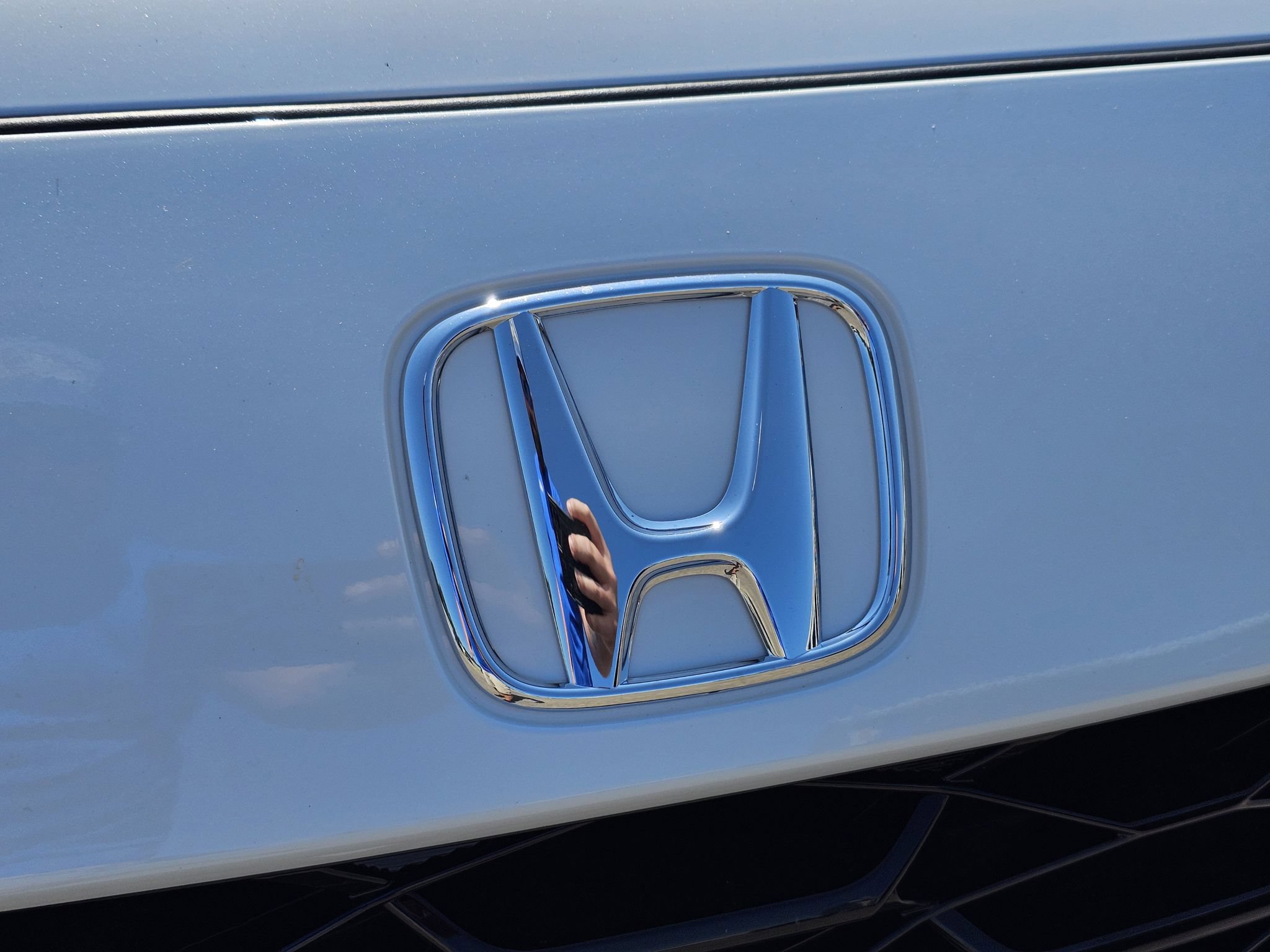 Used 2026 Honda HR-V EX-L image 3