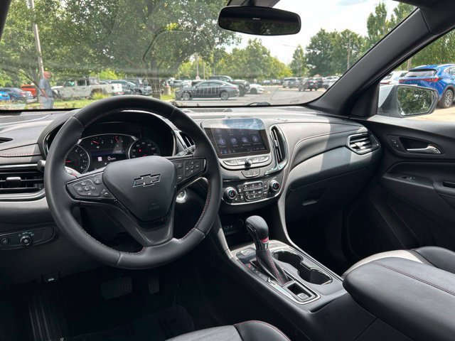 Used 2022 Chevrolet Equinox RS w/ RS Leather Package AWD/4WD image 10