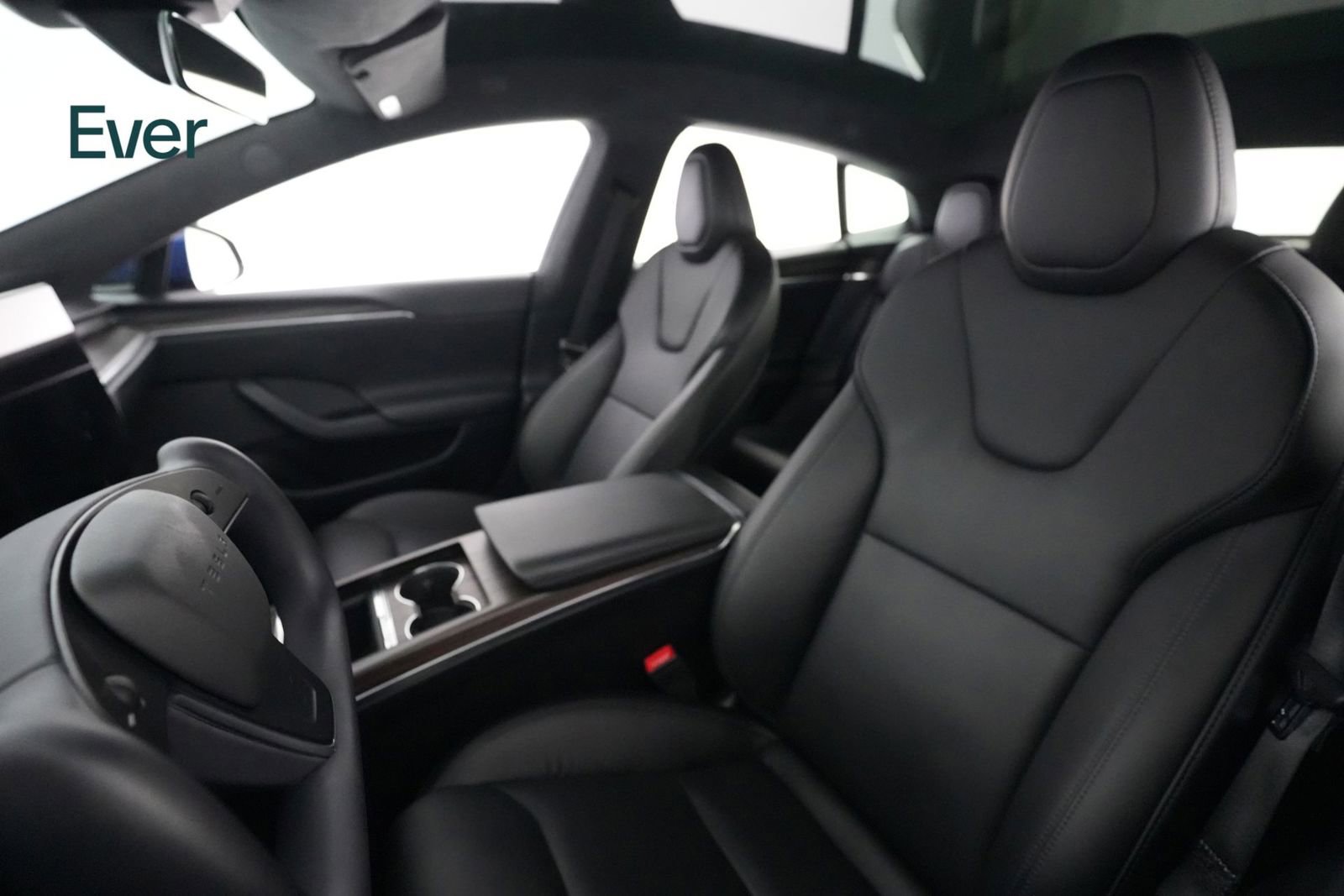 Used 2023 Tesla Model S Standard Range image 4