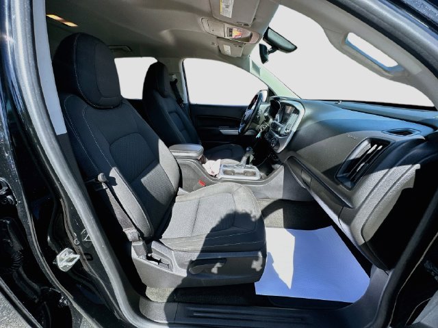 Used 2018 Chevrolet Colorado LT AWD/4WD image 27