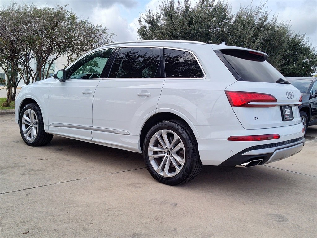Certified 2025 Audi Q7 2.0T Premium image 6