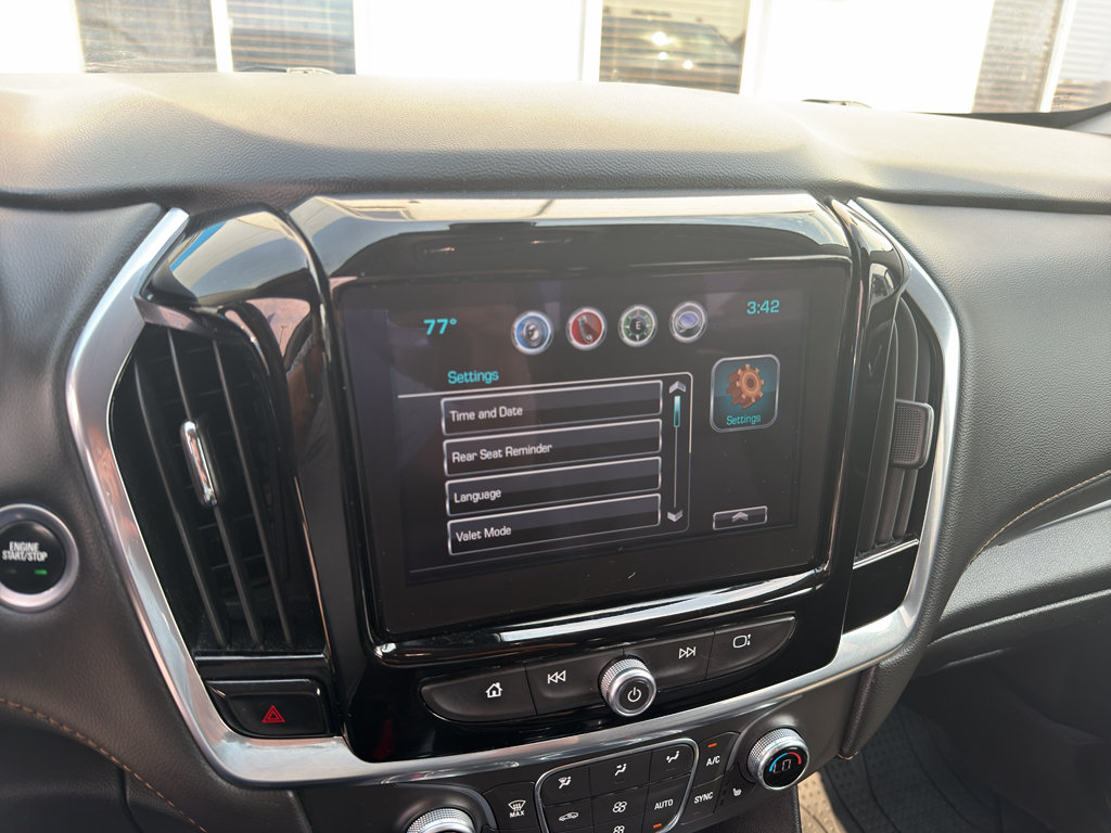 Used 2019 Chevrolet Traverse LT AWD/4WD image 16