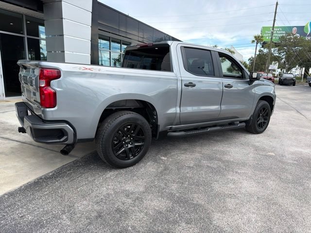 Used 2024 Chevrolet Silverado 1500 Custom w/ Rally Edition AWD/4WD image 9