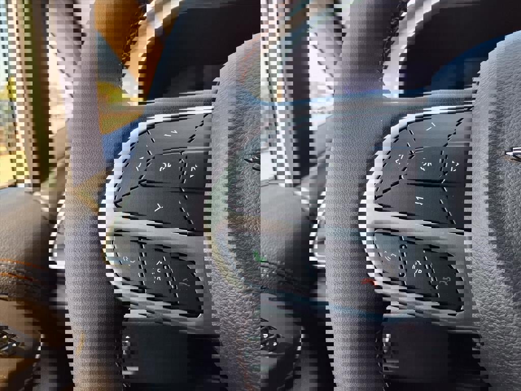 New 2026 Chrysler Pacifica Pinnacle image 10