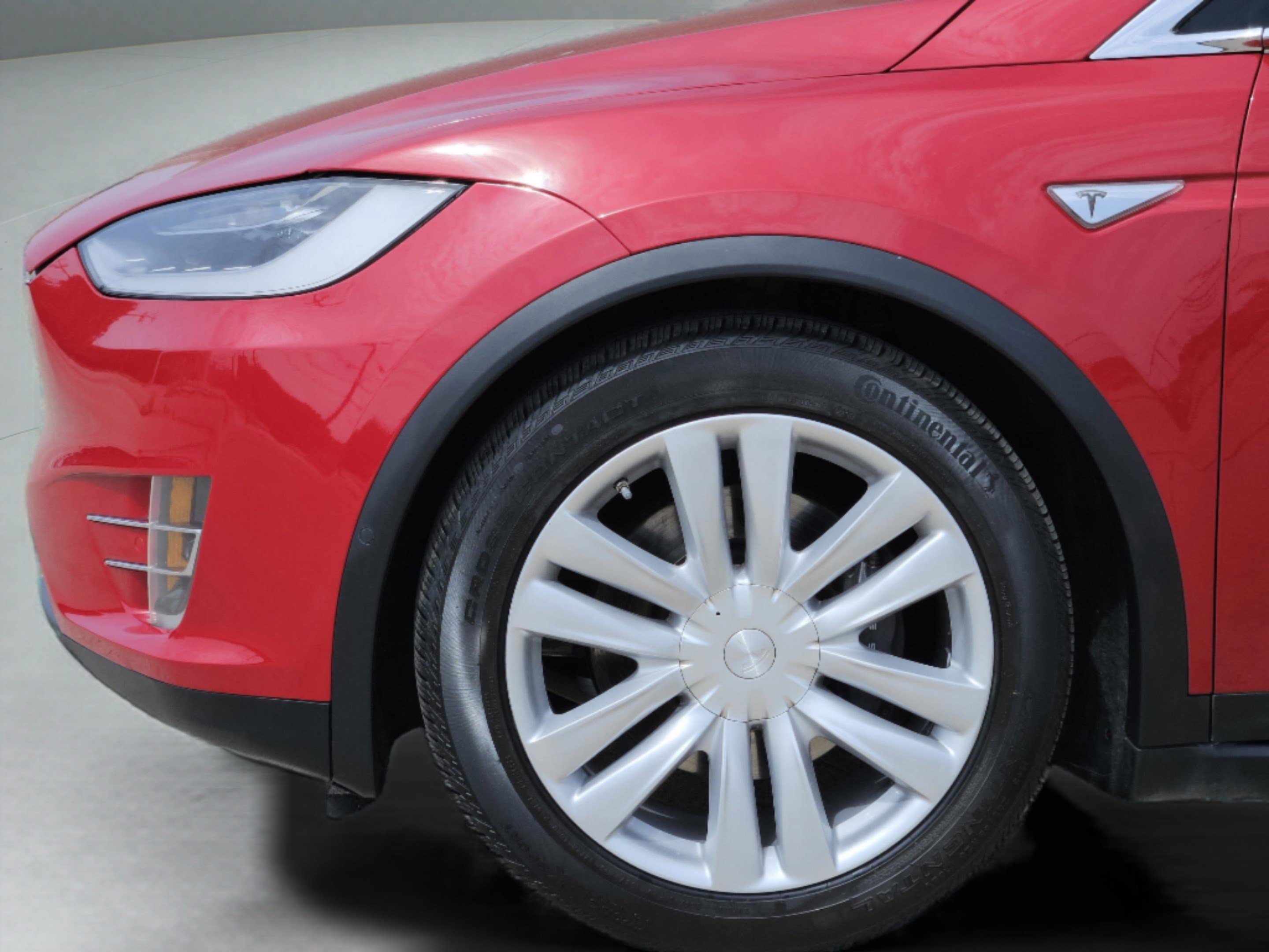 Used 2016 Tesla Model X 90D AWD/4WD image 30
