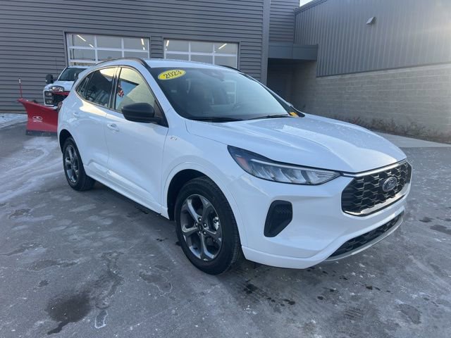 Certified 2023 Ford Escape ST-Line w/ Tech Pack #1 image 3