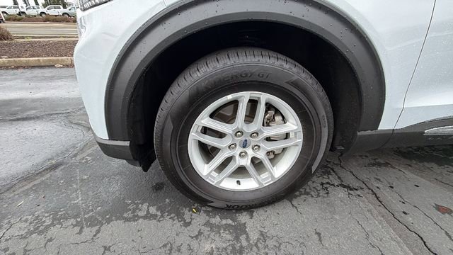 Used 2025 Ford Explorer Active image 10