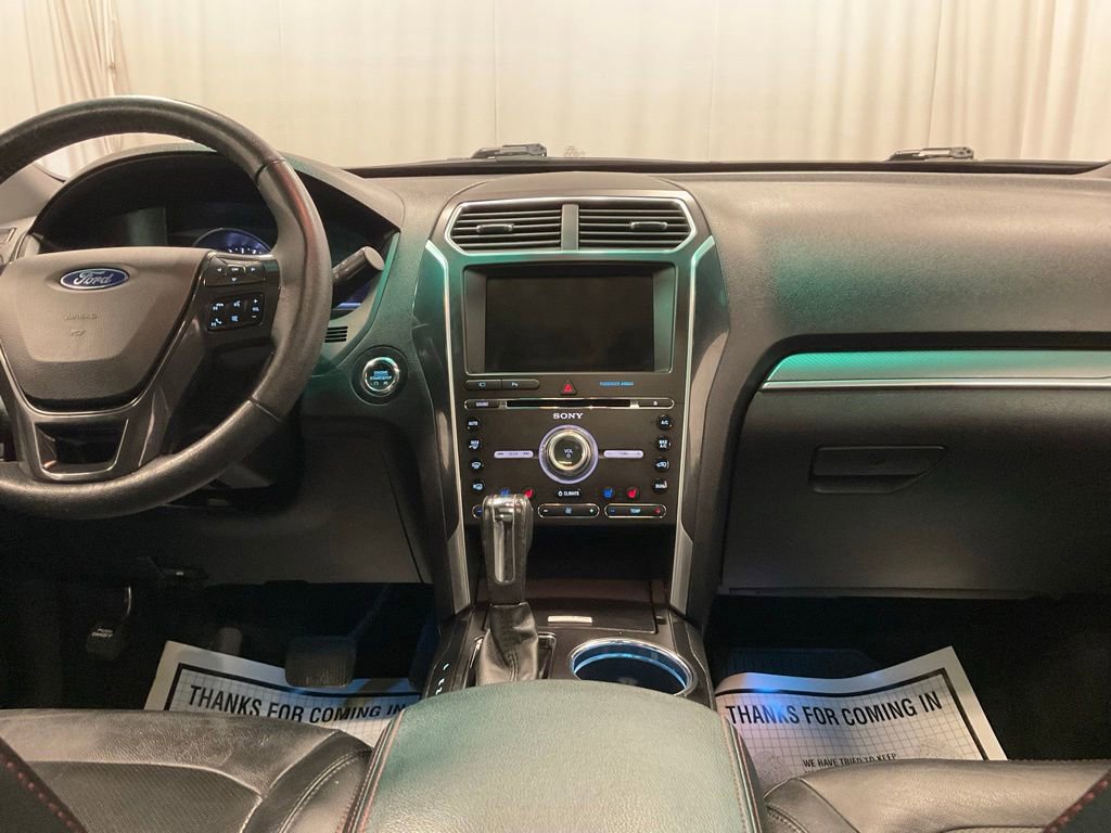 Used 2016 Ford Explorer Sport w/ Equipment Group 401A AWD/4WD image 32