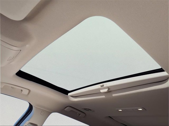 Certified 2023 GMC Acadia Denali w/ Black Diamond Edition image 21