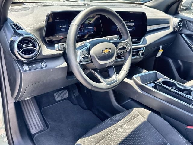New 2025 Chevrolet Equinox LT FWD image 33
