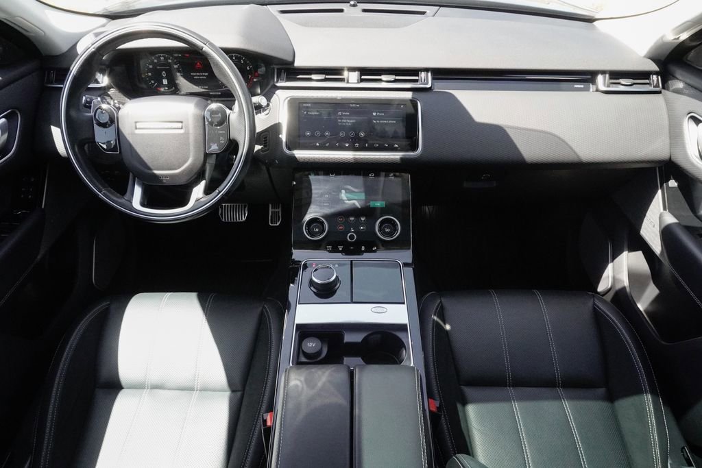Used 2018 Land Rover Range Rover Velar R-Dynamic SE AWD/4WD image 9