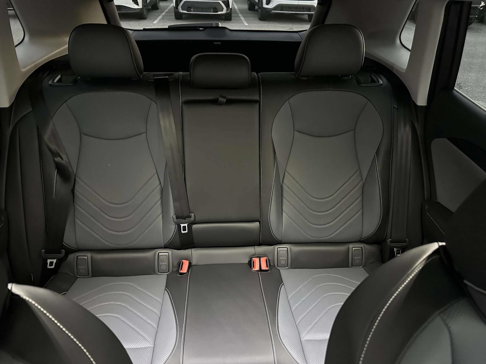New 2026 Volkswagen Tiguan SE AWD/4WD image 15
