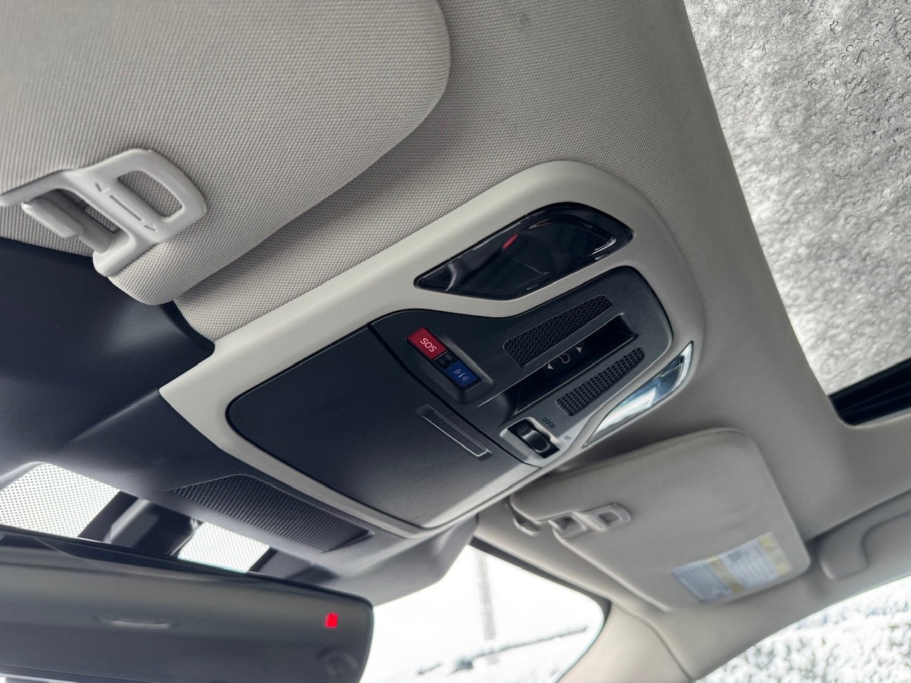 Used 2023 Subaru Outback Limited image 35