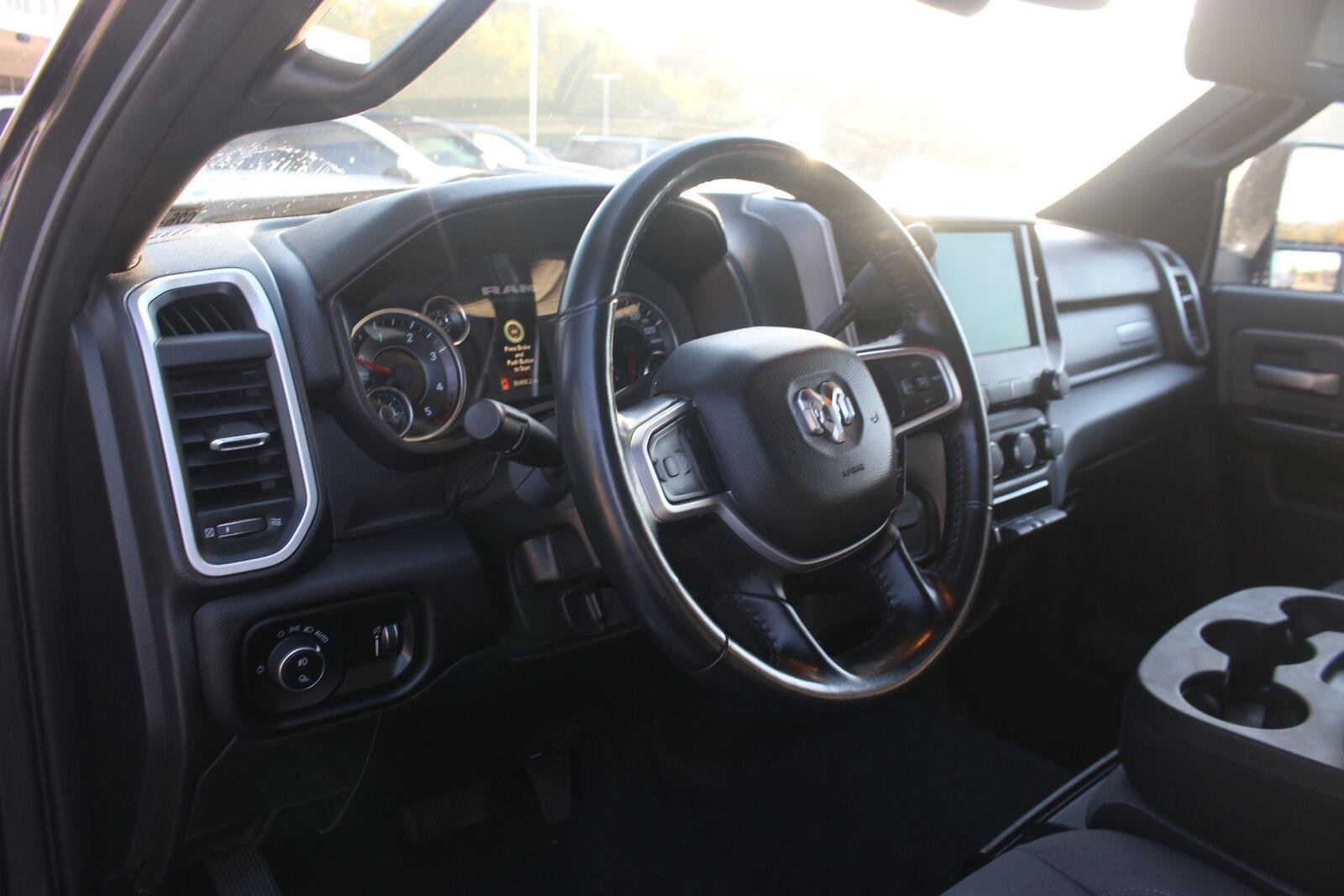 Used 2023 RAM 3500 Big Horn w/ Level 1 Equipment Group AWD/4WD image 18