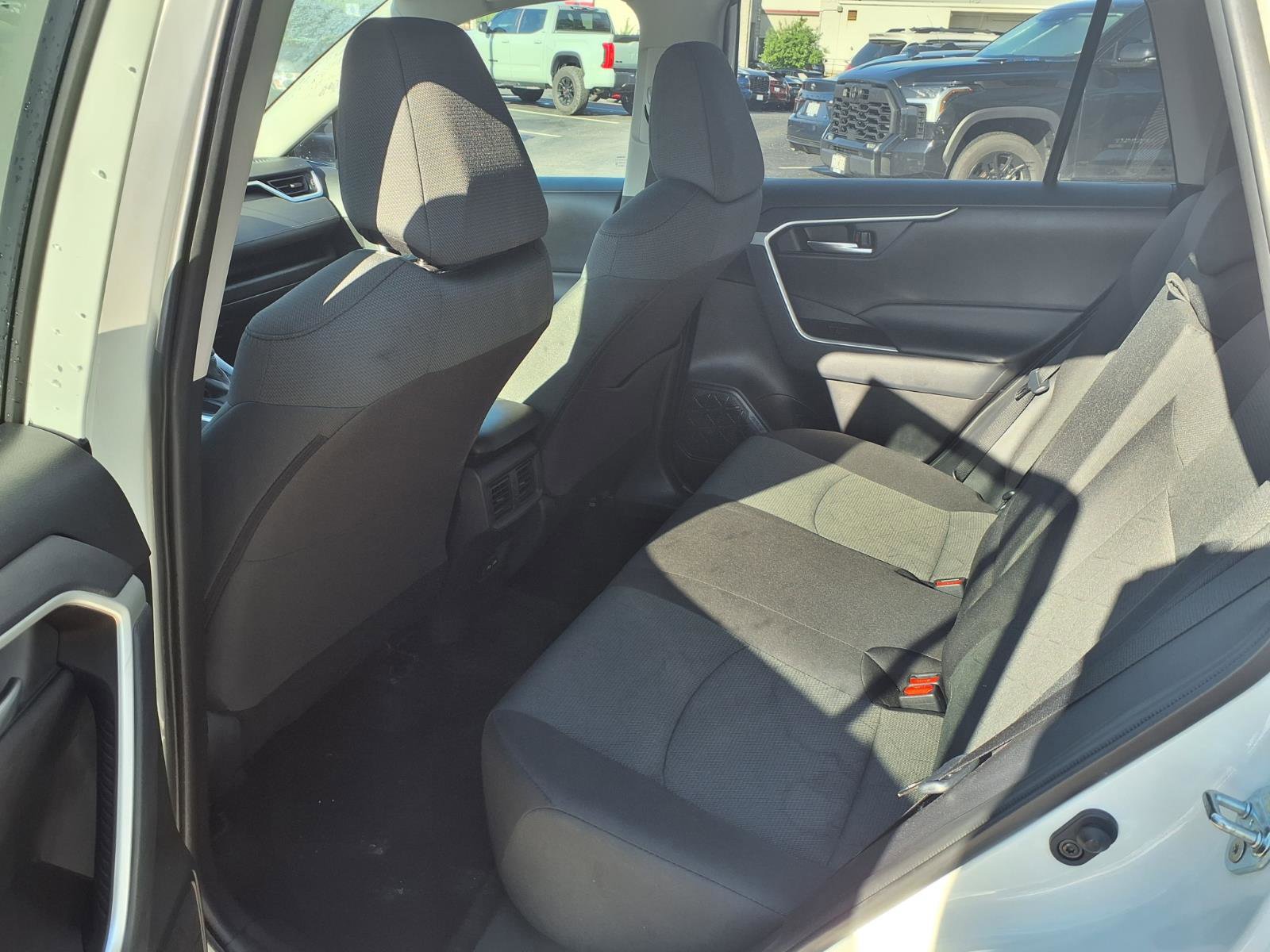 Certified 2025 Toyota RAV4 XLE FWD image 22