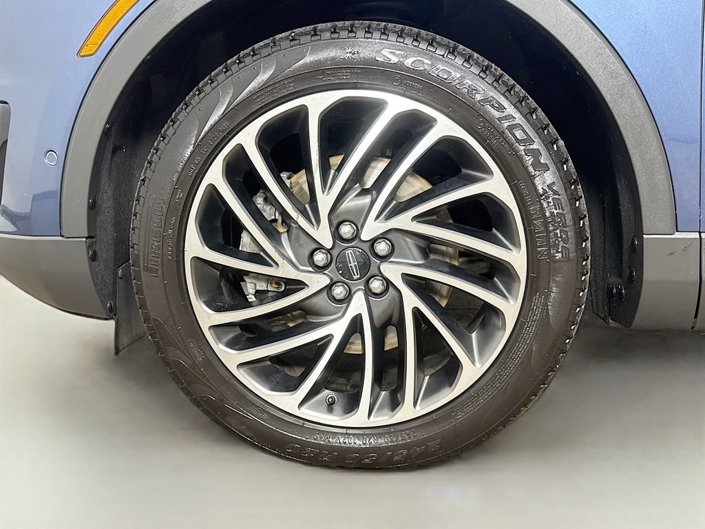 Used 2019 Lincoln Nautilus Reserve AWD/4WD image 41