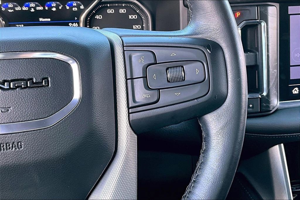 Used 2021 GMC Yukon XL Denali RWD image 25