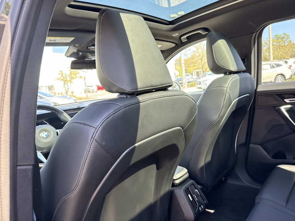Used 2025 BMW X1 xDrive28i image 14