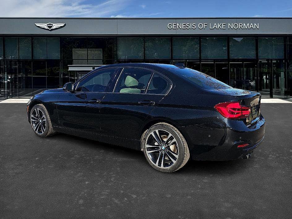 Used 2018 BMW 330i xDrive Sedan image 5