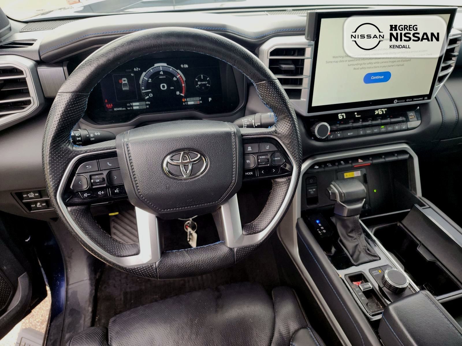 Used 2023 Toyota Tundra Platinum image 11