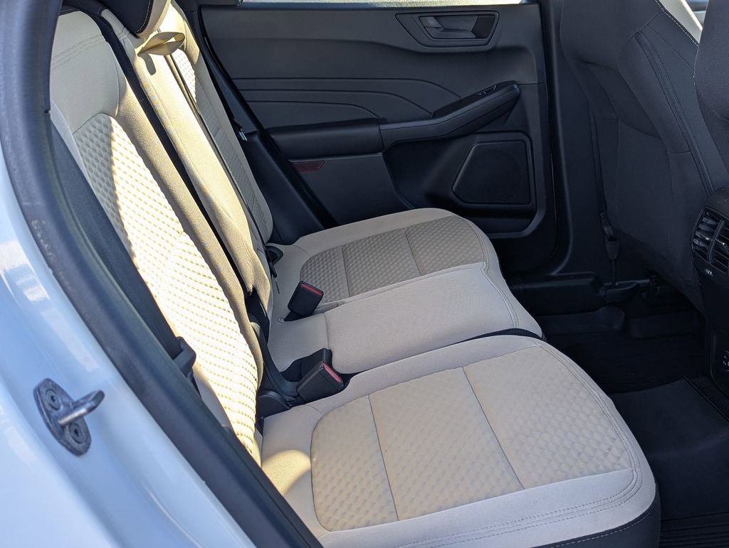 Used 2022 Ford Escape SE w/ Convenience Package image 25