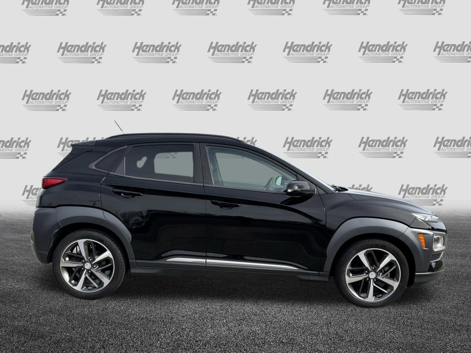 Used 2018 Hyundai Kona Limited image 11