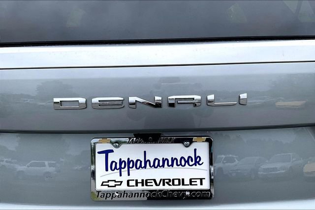 Used 2025 GMC Yukon Denali AWD/4WD image 23