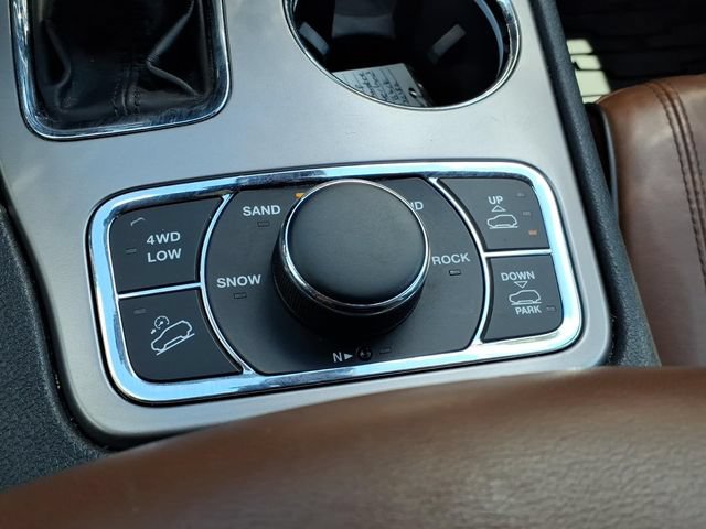 Used 2021 Jeep Grand Cherokee Overland w/ Protech Group AWD/4WD image 28