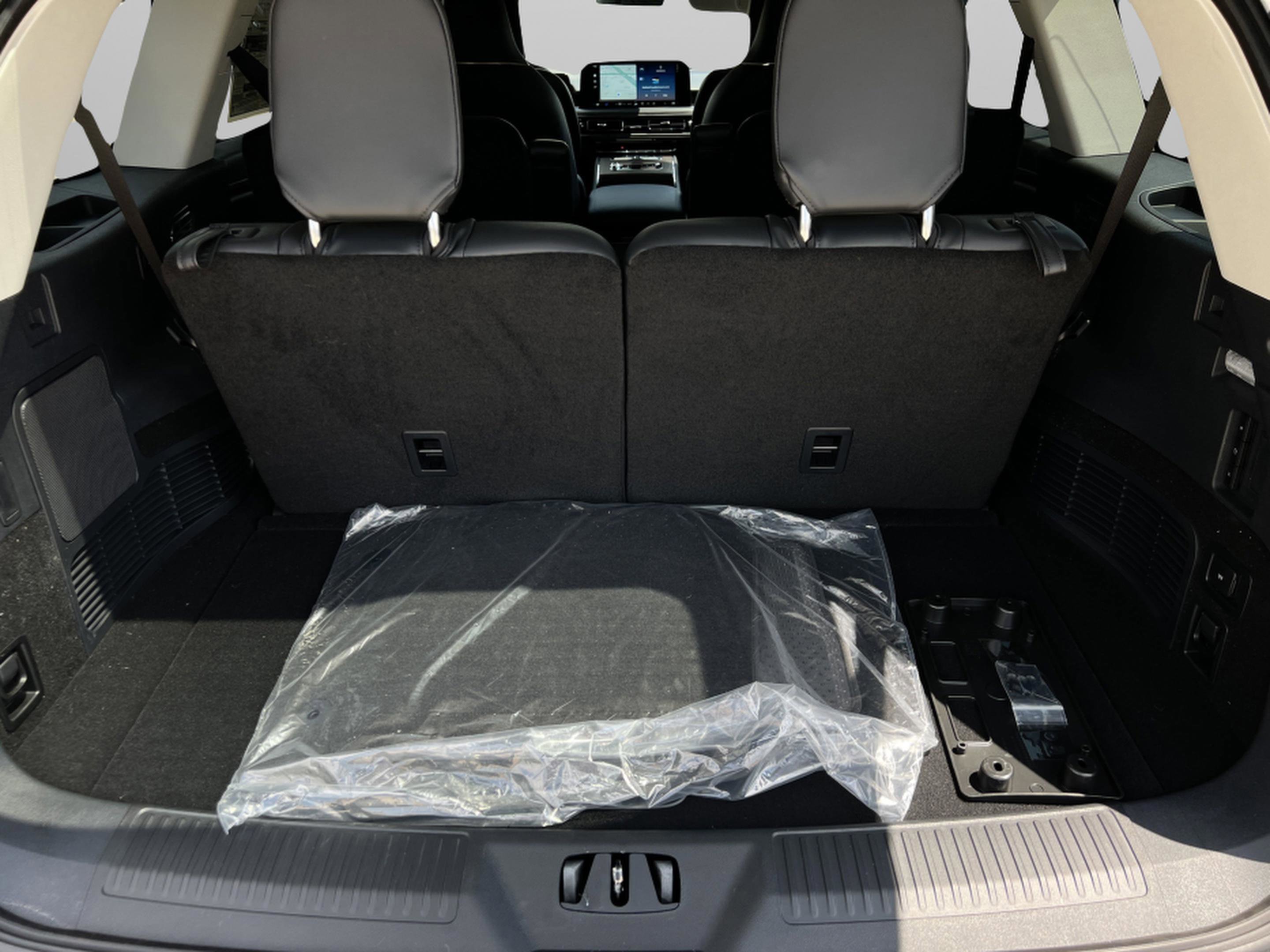 New 2025 Lincoln Aviator Reserve w/ Equipment Group 201A image 32
