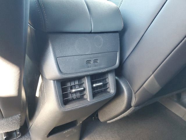 New 2026 GMC Terrain AT4 w/ Technology Package II AWD/4WD image 16