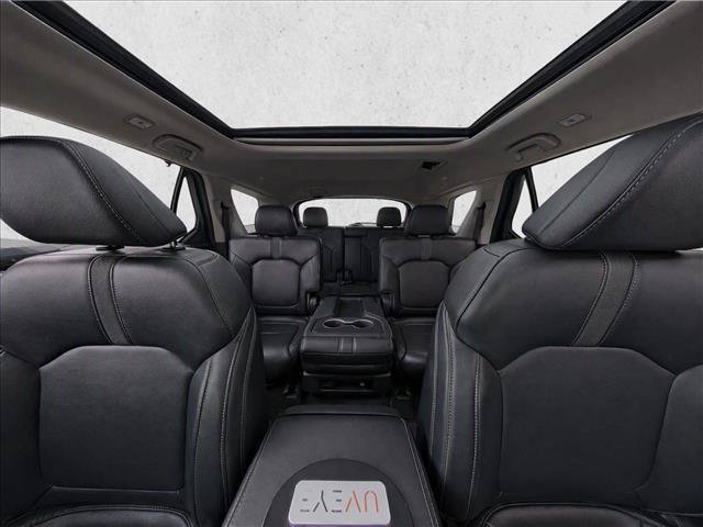 Certified 2024 Honda Pilot Touring image 25